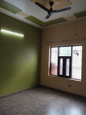 Room in 5 BHK Independent House at Jeevan Vihar – for Sale