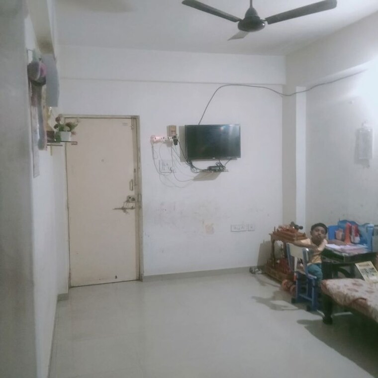 Living Room, taneshq-icon 1 Bedroom 450 Sq.Ft. Apartment In Thergaon Pune 10539847