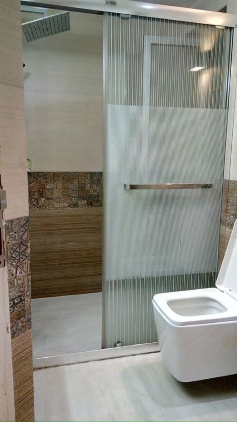 Bathroom, hiranandani-garden-eden-iii 3 Bedroom 1400 Sq.Ft. Apartment In Powai Mumbai 10539848