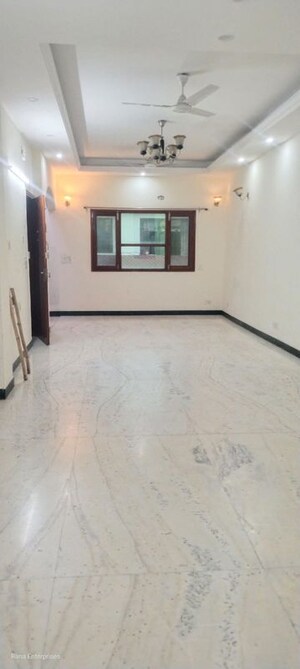 Room in 2 BHK Apartment at Pyramid Heights, Sector 85 – for Sale
