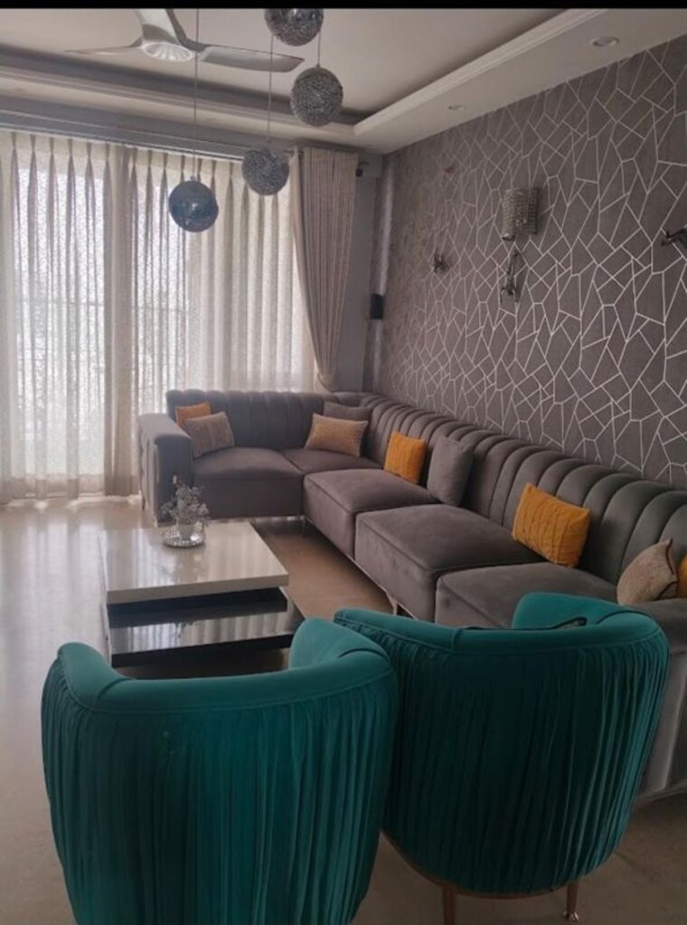 Team Area, vatika-city 3.5 Bedroom 2250 Sq.Ft. Apartment In Sector 49 Gurgaon 10539927
