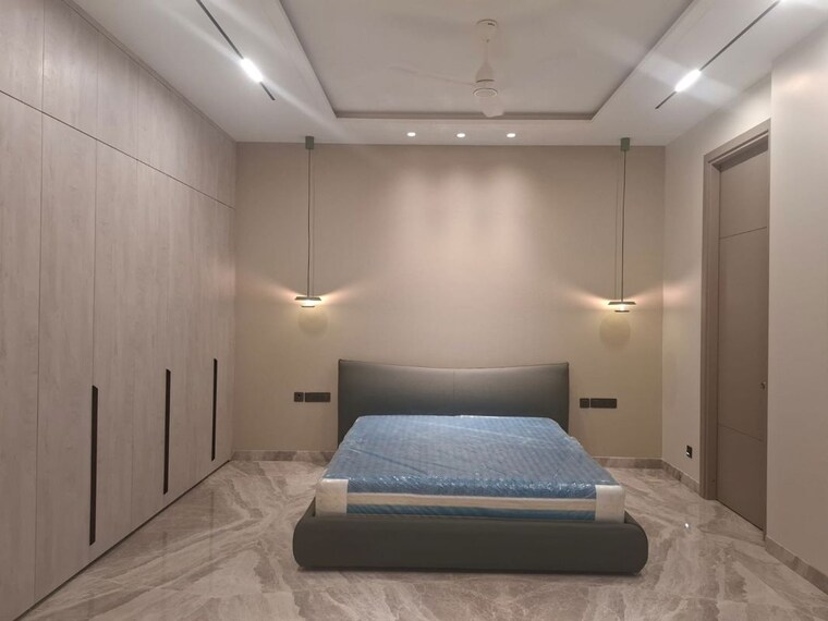 Room, safdarjung development area 4 Bedroom 4500 Sq.Ft. Apartment In Safdarjung Development Area Delhi 10539937