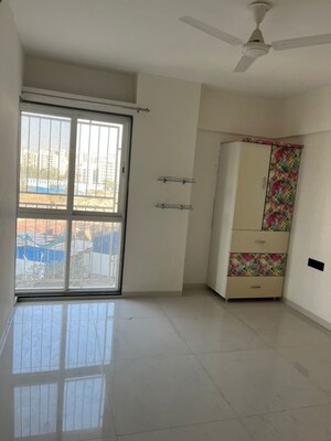 Room in 3 BHK Apartment at Krishna Amorapolis, Dhanori – for Sale