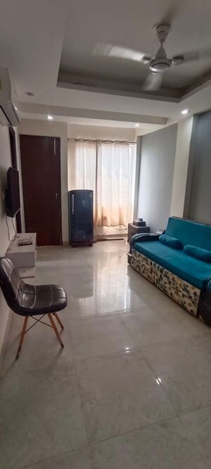 Living Room in 1 BHK Builder Floor at Sushant Lok 3, Sector 57 – for Rent
