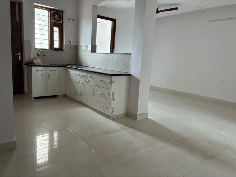 Kitchen, ansal-plaza-sector-23 2 Bedroom 1500 Sq.Ft. Builder Floor In Sector 23 Gurgaon 10539951
