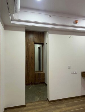 Room in  Apartment at Koncept Ambience The Botanika Empress, Gachibowli – for Rent