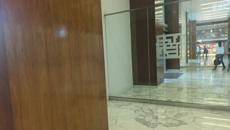 Room, marathon-futurex Commercial Office Space 2380 Sq.Ft. In Lower Parel Mumbai 10539981