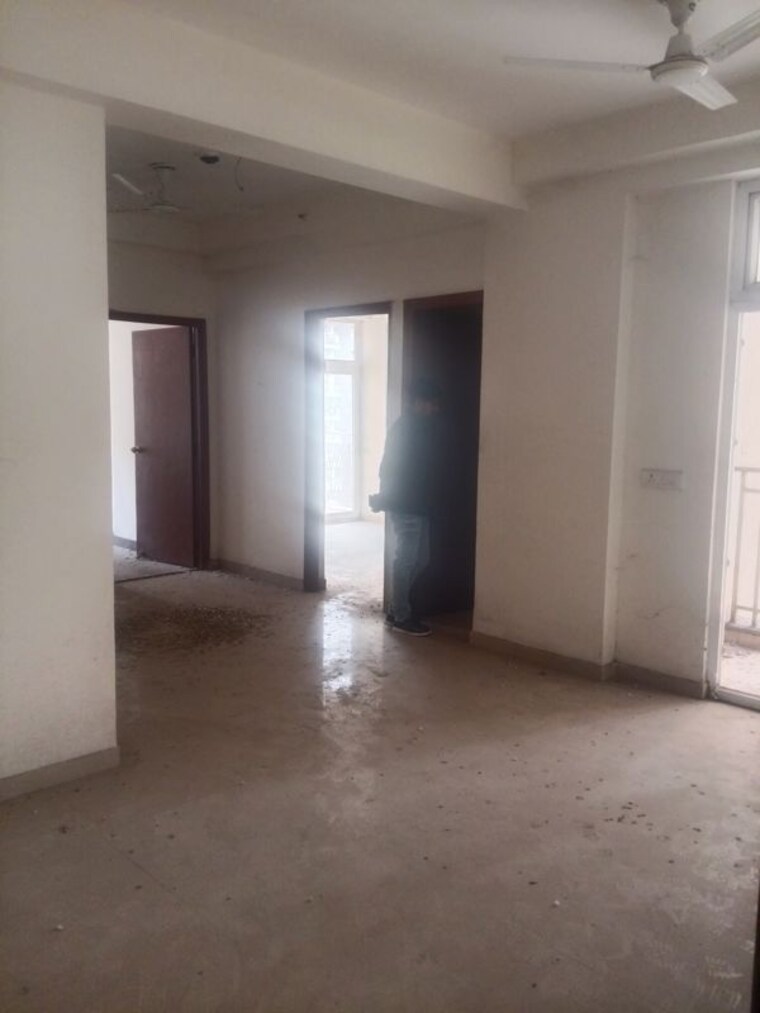 Room, mahagun-my-woods 3 Bedroom 1545 Sq.Ft. Apartment In Sector 16c Greater Noida Greater Noida 10540009