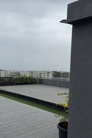 Swimming Pool in 3 BHK Apartment at DLH Legacy, Juhu – for Rent