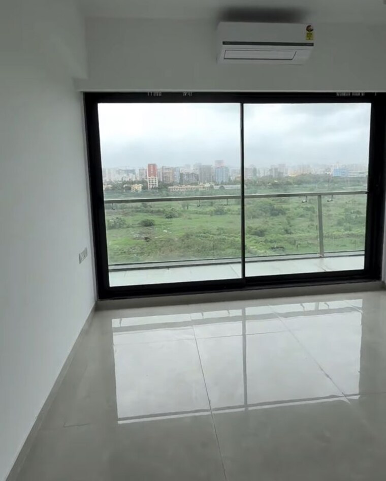 Room, dlh-legacy 3 Bedroom 1300 Sq.Ft. Apartment In Juhu Mumbai 10540041