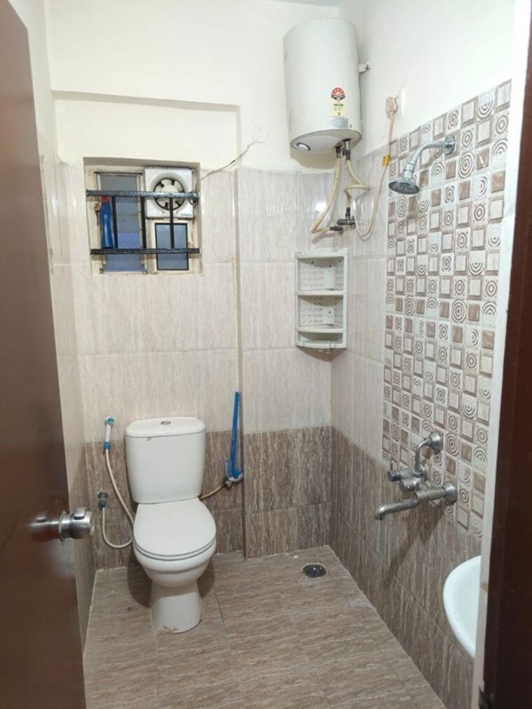 Bathroom, fortuna-white-wings 2 Bedroom 1250 Sq.Ft. Apartment In Basavanagar Bangalore 10540040