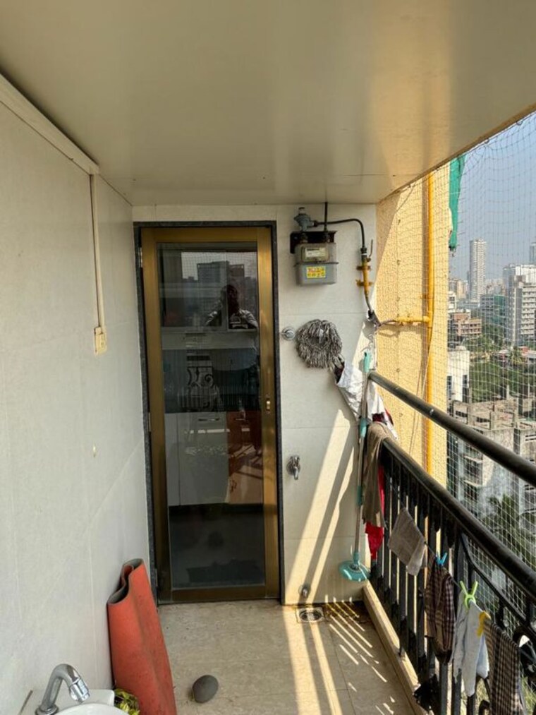 Balcony, raja-mamta-heights 6 Bedroom 2400 Sq.Ft. Apartment In Borivali West Mumbai 10538948