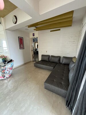 Parking in 6 BHK Apartment at Raja Mamta Heights, Borivali West – for Sale