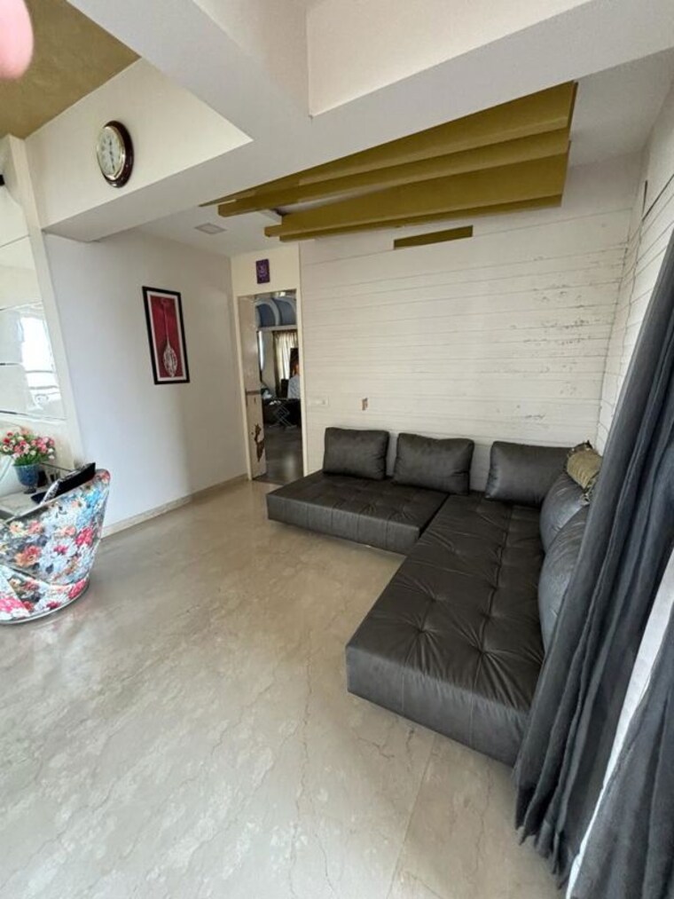  Parking, raja-mamta-heights 6 Bedroom 2400 Sq.Ft. Apartment In Borivali West Mumbai 10538948