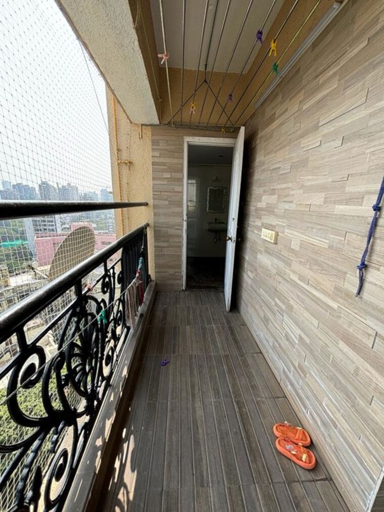 Balcony, raja-mamta-heights 6 Bedroom 2400 Sq.Ft. Apartment In Borivali West Mumbai 10538948