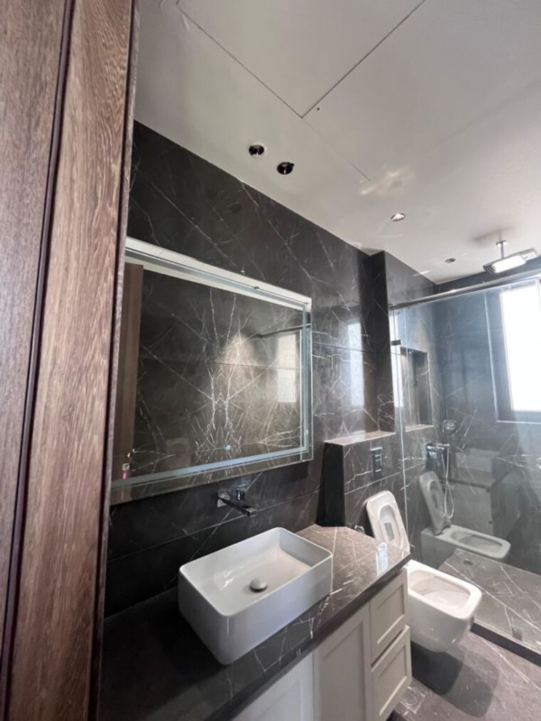 Kitchen, defence colony 4 Bedroom 400 Sq.Yd. Builder Floor In Defence Colony Delhi 10540060