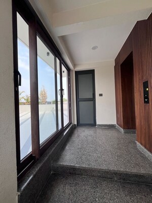 Building Lobby in 4 BHK Builder Floor at Defence Colony – for Rent