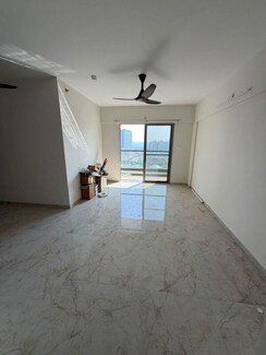2 BHK Apartment For Rent in Majestique Towers