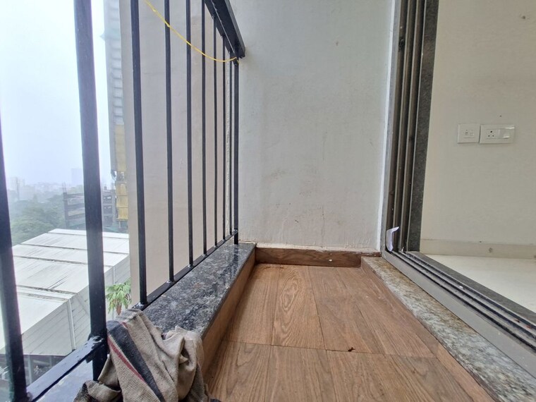 Balcony, runwal-eirene 2 Bedroom 530 Sq.Ft. Apartment In Balkum Pada Thane 10540074
