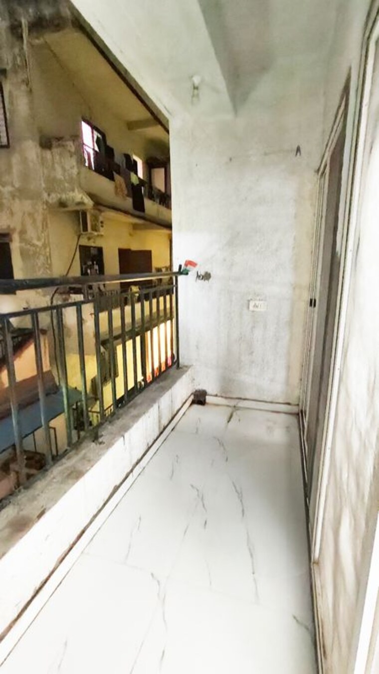 Balcony, anand-park 2.5 Bedroom 950 Sq.Ft. Apartment In Wadgaon Sheri Pune 10540071