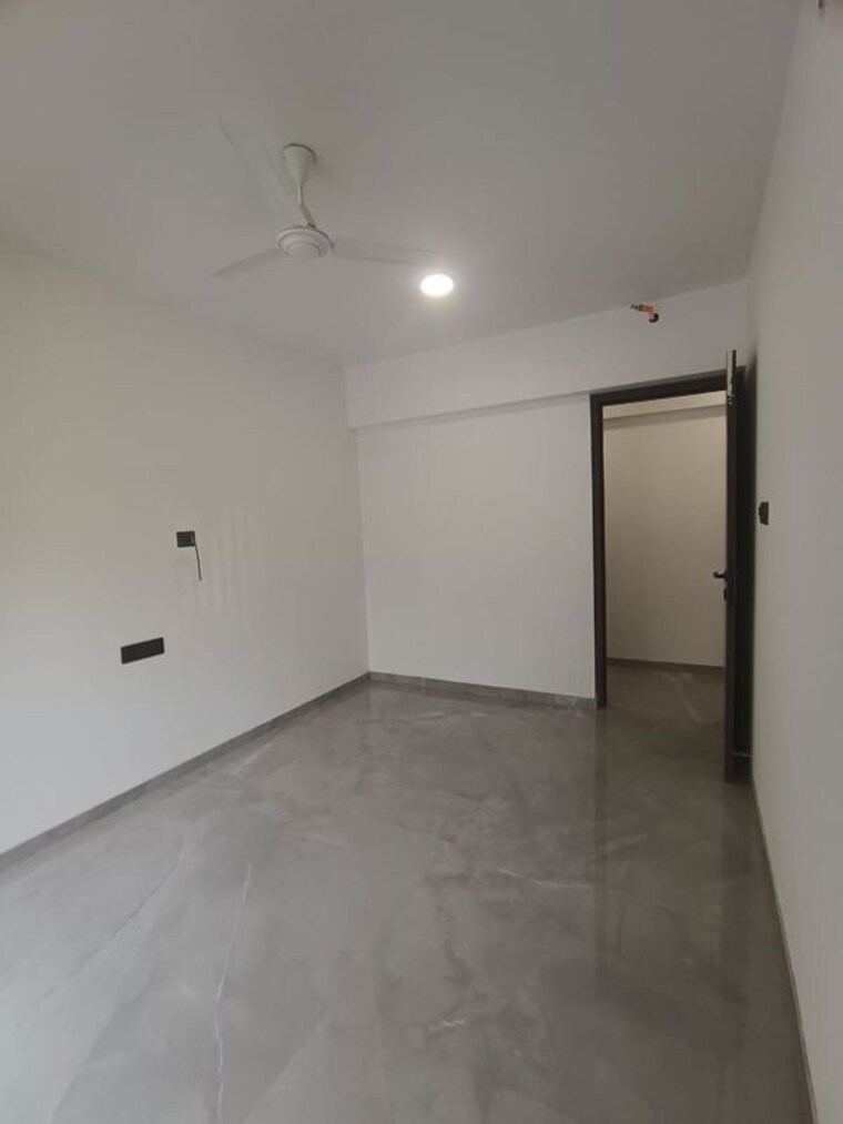Master Bedroom, shree-park-altezza 3 Bedroom 1200 Sq.Ft. Apartment In Andheri West Mumbai 10540090