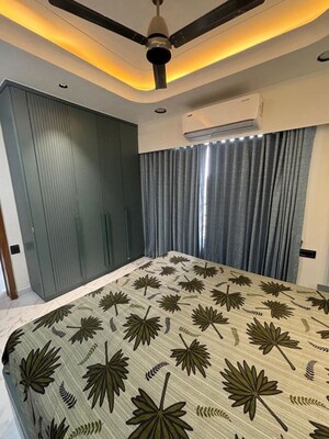 Bedroom in 2 BHK Apartment at Tapovan Circle – for Rent
