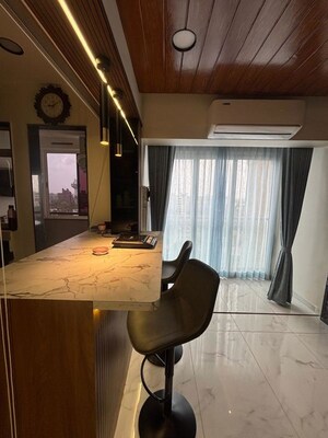 Furnished Amenities in 2 BHK Apartment at Tapovan Circle – for Rent