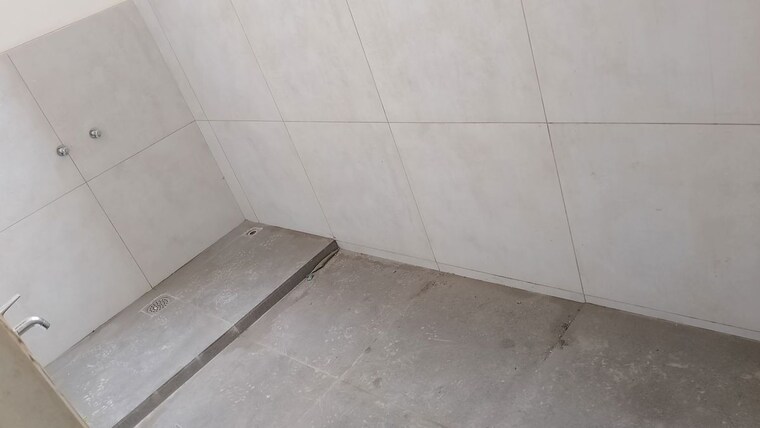 Bathroom, sumadhura-olumpus 3 Bedroom 3000 Sq.Ft. Apartment In Nanakramguda Hyderabad 10540105