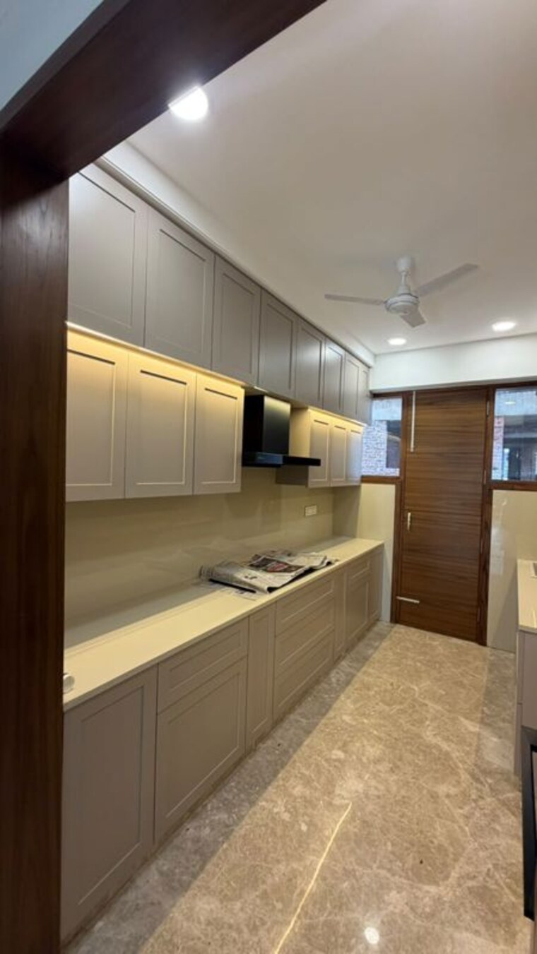 Kitchen, mansa devi 4 Bedroom 300 Sq.Yd. Builder Floor In Mansa Devi Panchkula 10539961