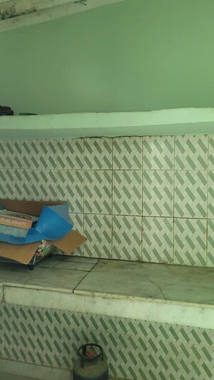 Bedroom in 1 RK Builder Floor at Palam Vihar Residents Association, Palam Vihar – for Rent
