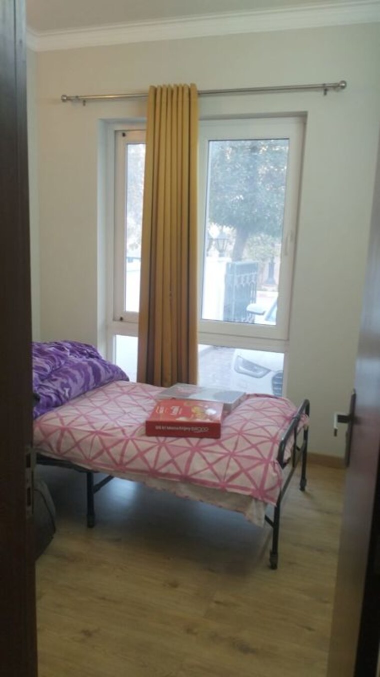 Bedroom, central-park-flower-valley 3 Bedroom 3300 Sq.Ft. Villa In Sohna Sector 33 Gurgaon 10540135