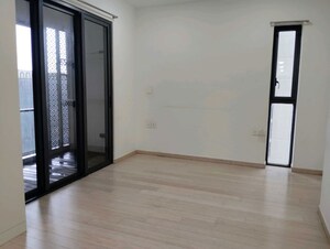 Room in 3 BHK Apartment at Lodha New Cuffe Parade, Wadala – for Sale