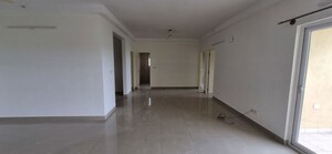 Room in 3.5 BHK Apartment at Mantri Webcity, Hennur – for Rent