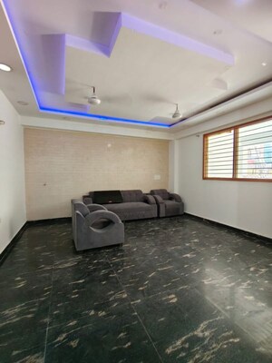 Parking in 2 BHK Builder Floor at Sushant Lok 2, Sector 57 – for Rent