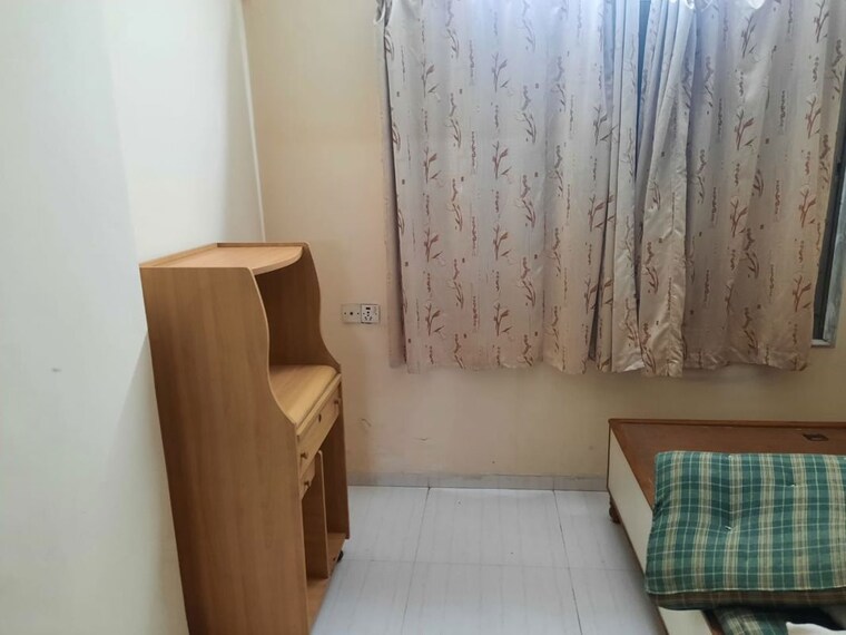 Bedroom, srishti-complex-powai 1 Bedroom 700 Sq.Ft. Apartment In Powai Mumbai 10540392