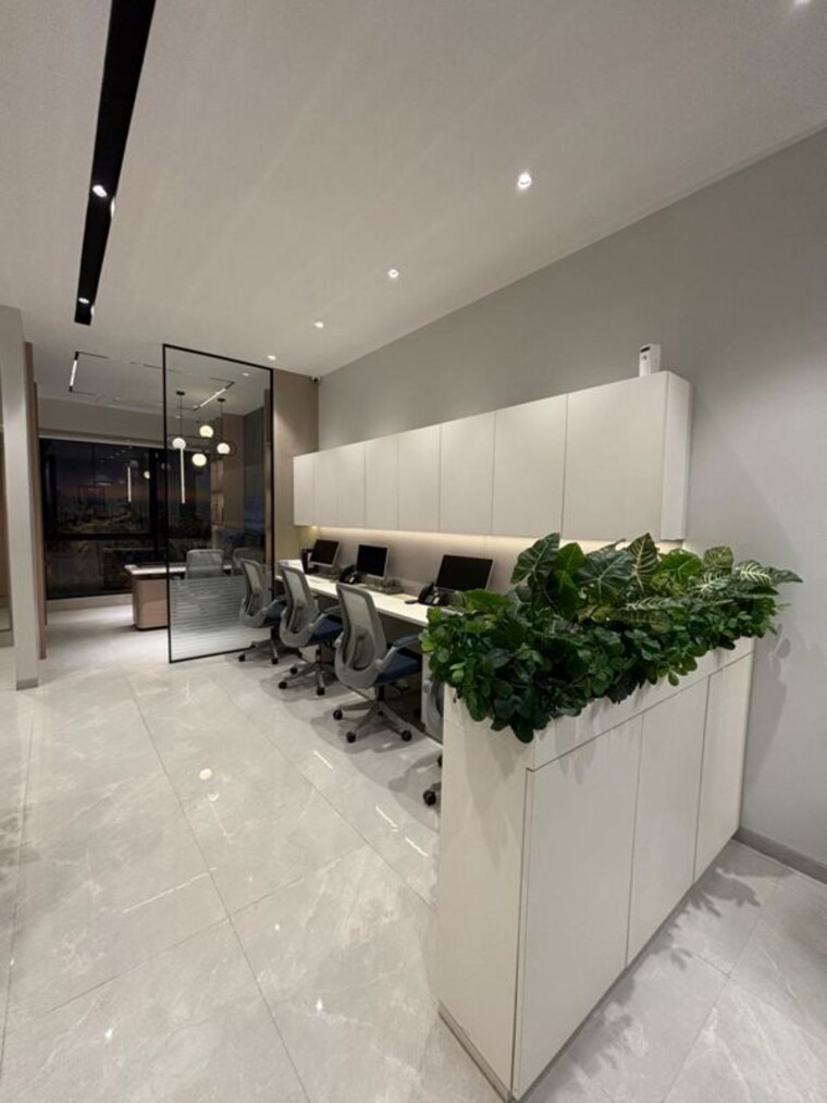 Balcony, atlanta-estate Commercial Office Space 400 Sq.Ft. In Goregaon East Mumbai 10540389