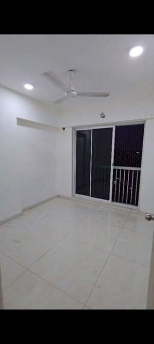 Room in 2 BHK Apartment at Hirani Shree Ganesh Tower, Kurla – for Rent