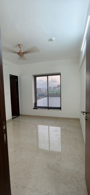 Room in 3 BHK Apartment at VJ Yashwin Nuovo Centro, Wakad – for Rent