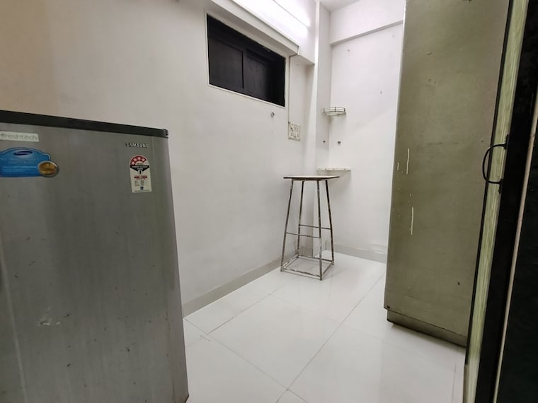 Room, ashirwad-chs-andheri-east 1 Bedroom 300 Sq.Ft. Apartment In Andheri East Mumbai 10540478