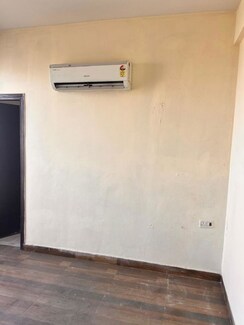 3 BHK + Servant Room Apartment For Sale in Migsun Vilaasa