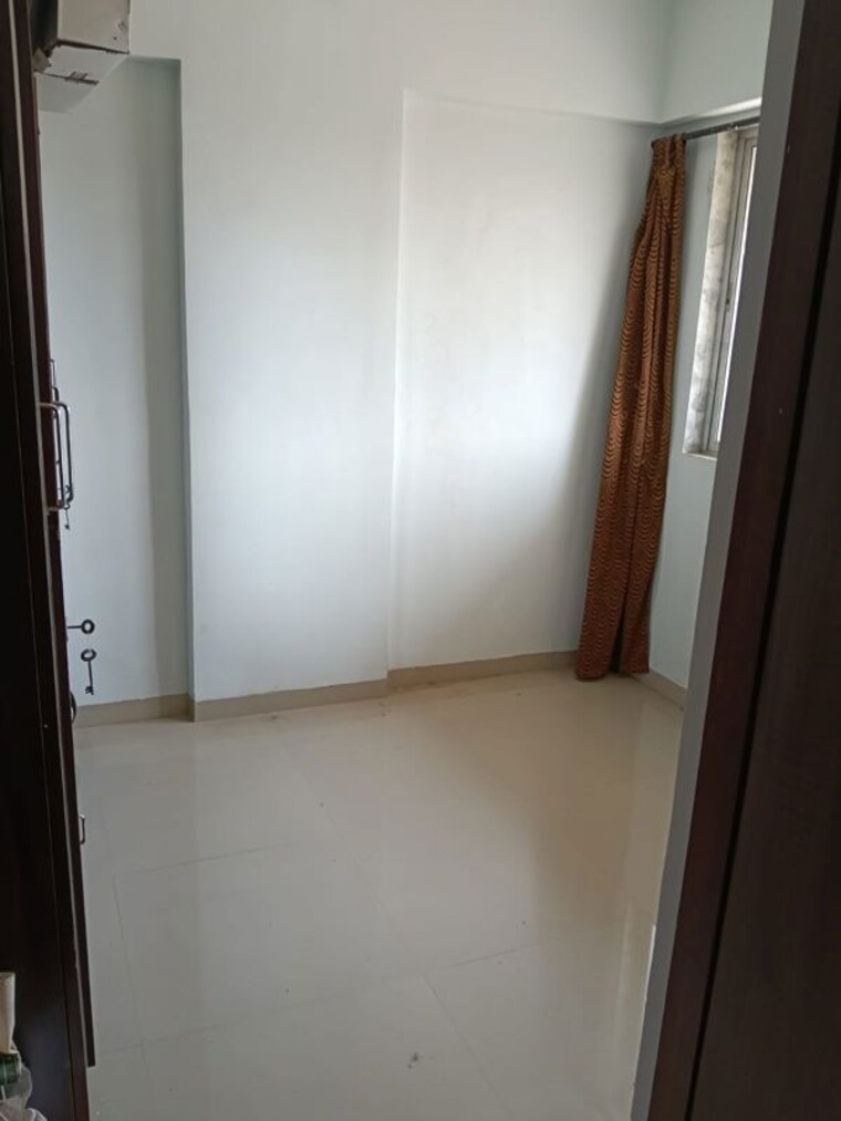 Room, pratap-chs 1 Bedroom 300 Sq.Ft. Apartment In Santacruz East Mumbai 10540550