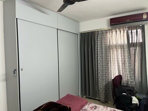 Team Area in 3 BHK Apartment at Tulip White, Sector 69 – for Rent