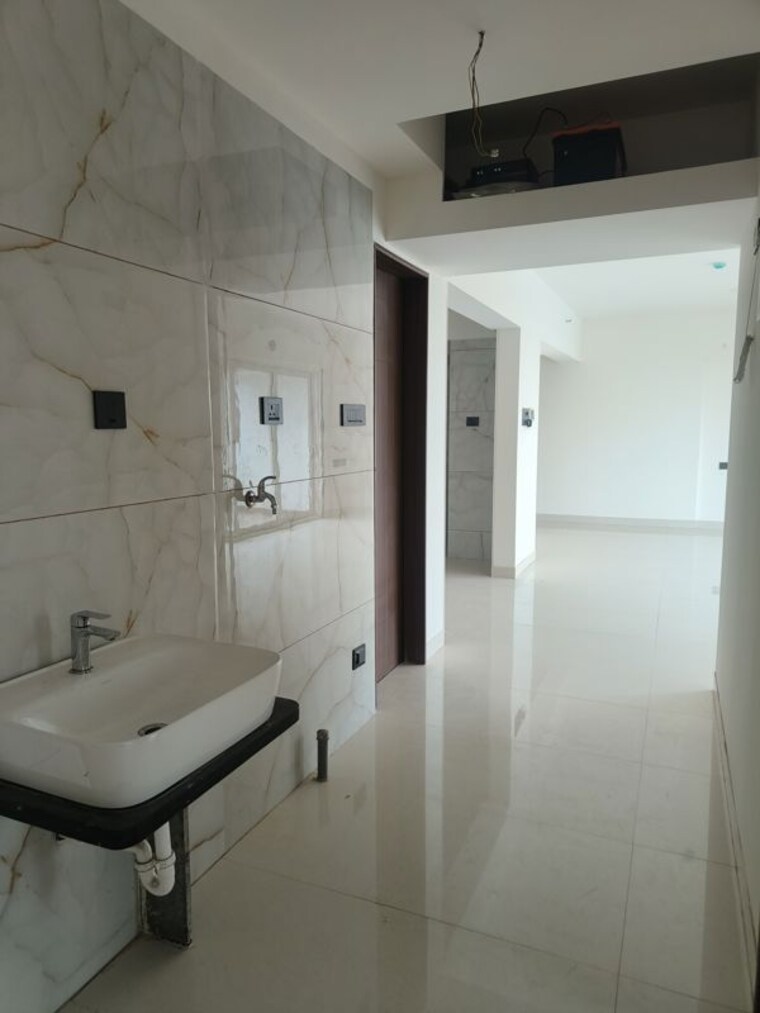 Bathroom, sonigara-57-avenue 3 Bedroom 1152 Sq.Ft. Apartment In Wakad Pune 10540558