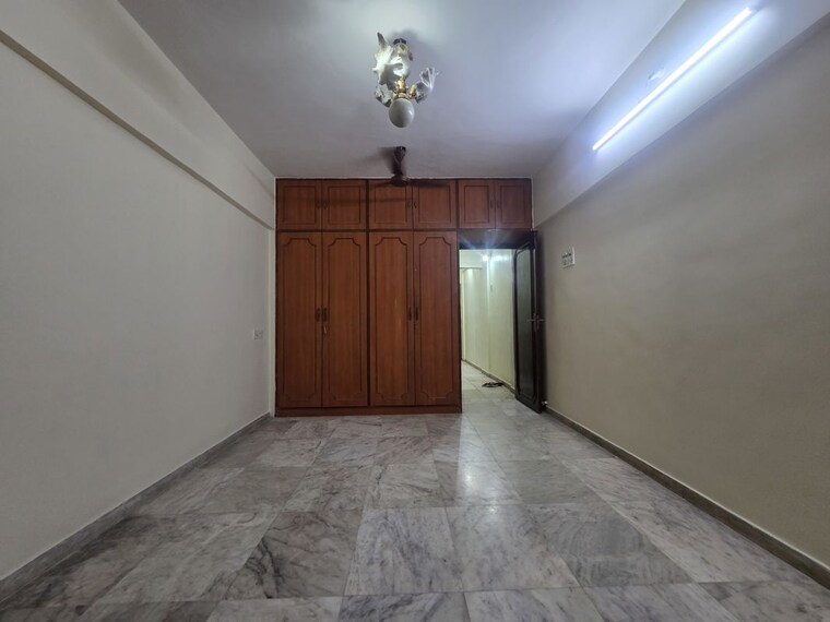 Room, unnat-nagar-chs 3 Bedroom 1500 Sq.Ft. Independent House In Goregaon West Mumbai 10524951
