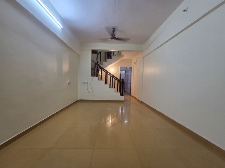 Room, unnat-nagar-chs 3 Bedroom 1500 Sq.Ft. Independent House In Goregaon West Mumbai 10524951