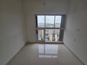 Room in 2 BHK Apartment at Dosti Eastern Bay, Wadala – for Rent