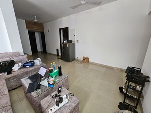 Team Area in 3 BHK Apartment at Unitech Uniworld Gardens 2, Sector 47 – for Sale