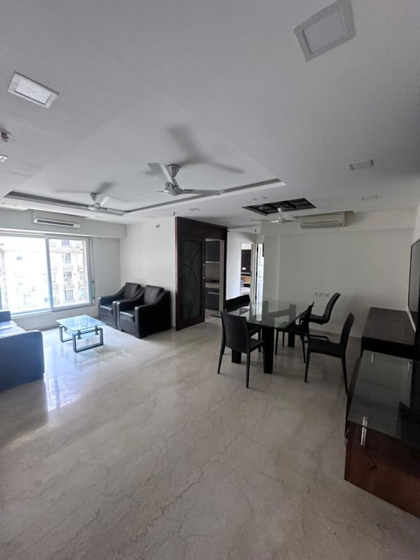2.5 BHK + Extra Room 1000 Sq.Ft. Apartment in Kanakia Paris