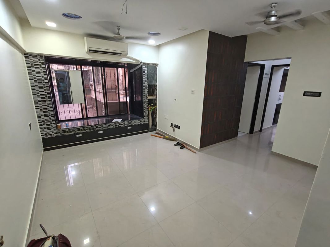 2 BHK + Store Room 975 Sq.Ft. Apartment in Shree Shashwat CHS