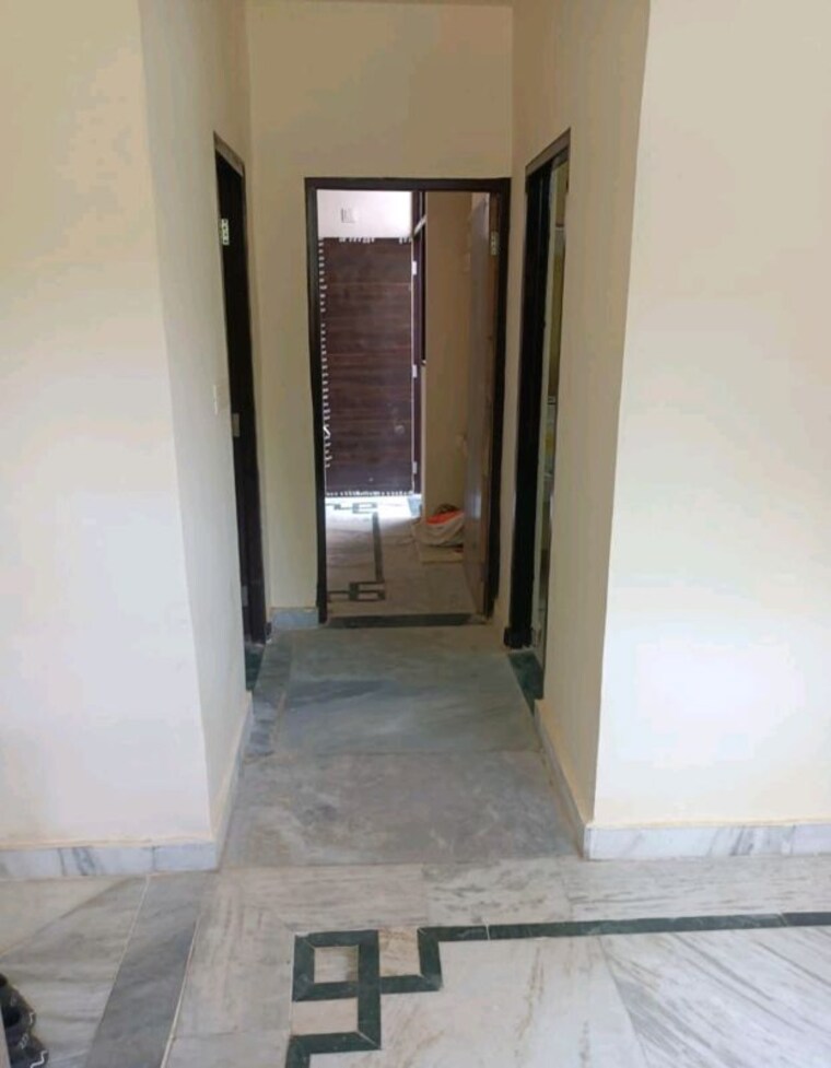 Room, champa-estate 1 Bedroom 70 Sq.Mt. Independent House In Mu 1 Greater Noida Greater Noida 10540620